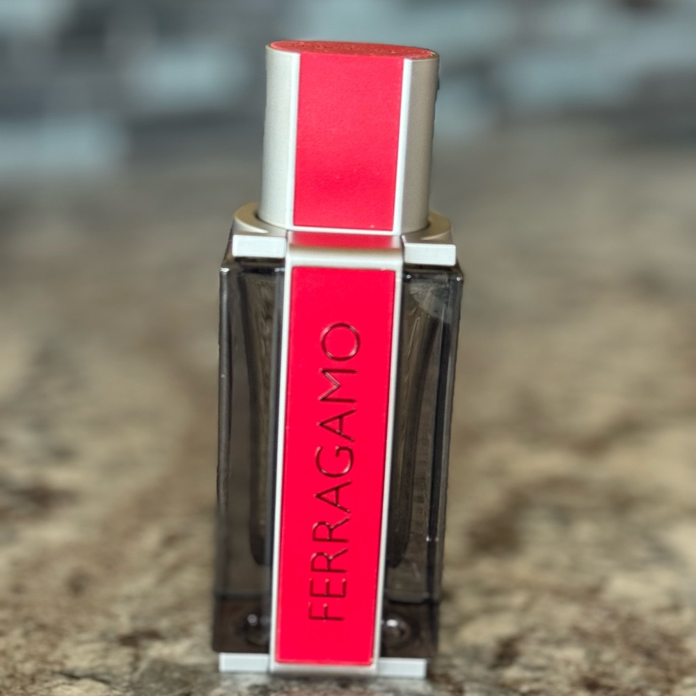 Ferragamo Red Leather- EDP 1.7 fl.Oz